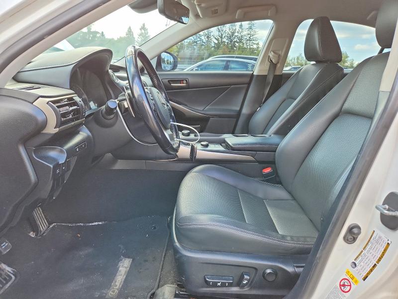 66045406 :رقم المزاد ، JTHBA1D23H5051979 vin ، 2017 Lexus Is مزاد بيع