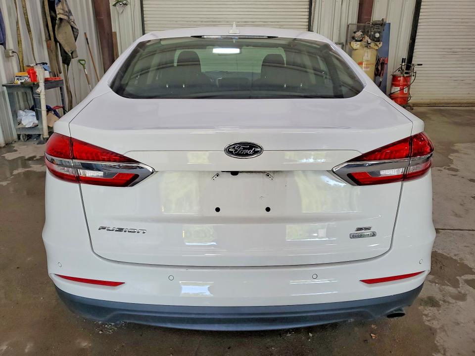 2020 Ford Fusion მანქანა იყიდება აუქციონზე, vin: 3FA6P0HD5LR185850, აუქციონის ნომერი: 63748016