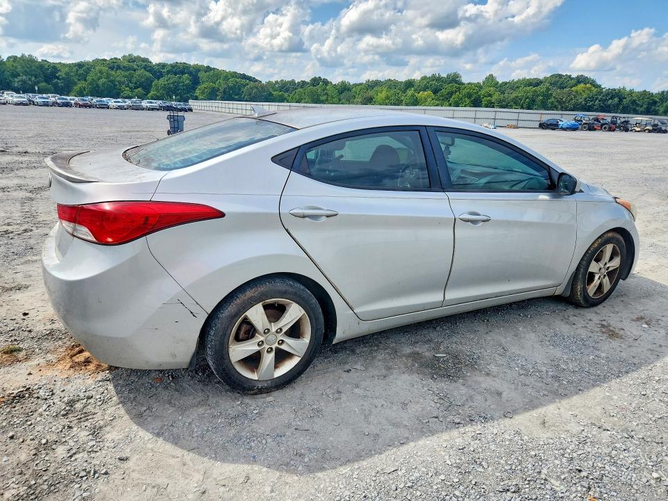 Aukcja sprzedaży 2013 Hyundai Elantra, vin: 5NPDH4AE6DH239203, numer aukcji: 64265386