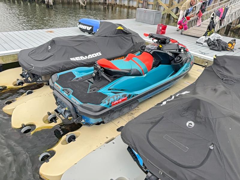 Продажа на аукционе авто 2019 Bombardier Jetski, vin: YDV07566K819, номер лота: 66463696