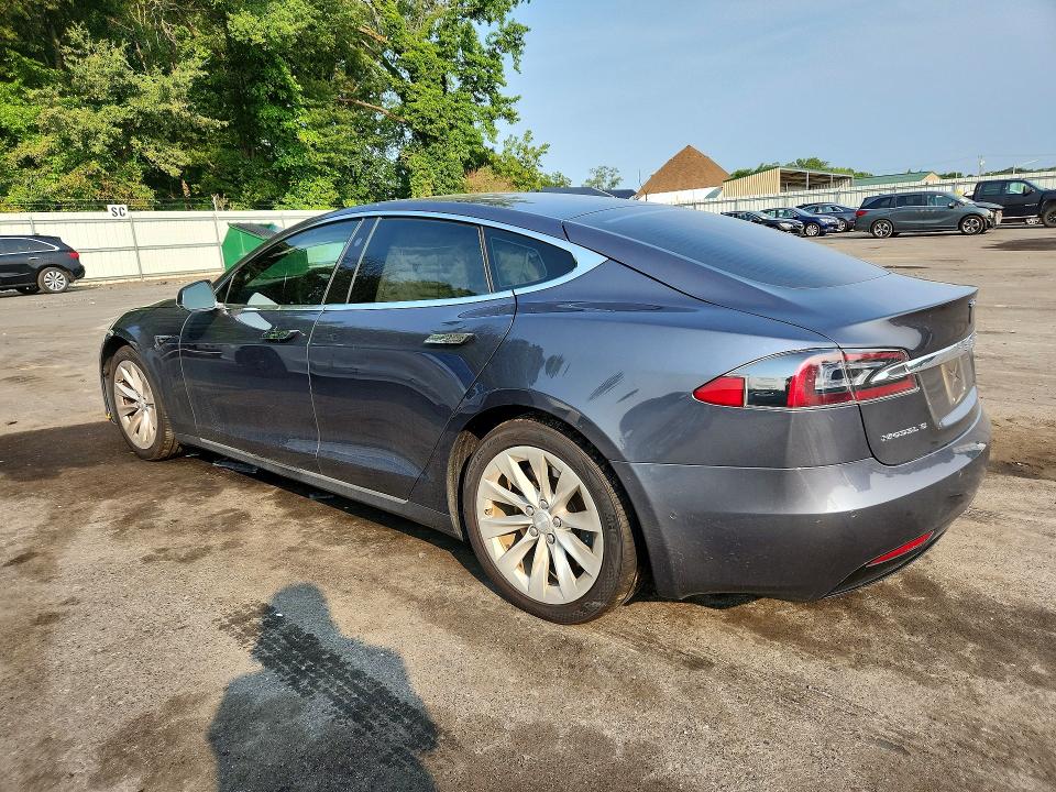Aukcja sprzedaży 2017 Tesla Model S, vin: 5YJSA1E15HF200057, numer aukcji: 64481236