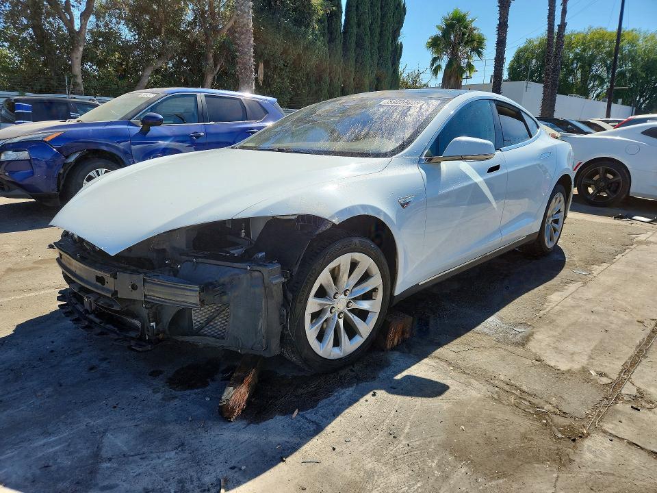 Aukcja sprzedaży 2016 Tesla Model S, vin: 5YJSA1E28GF134885, numer aukcji: 63940296