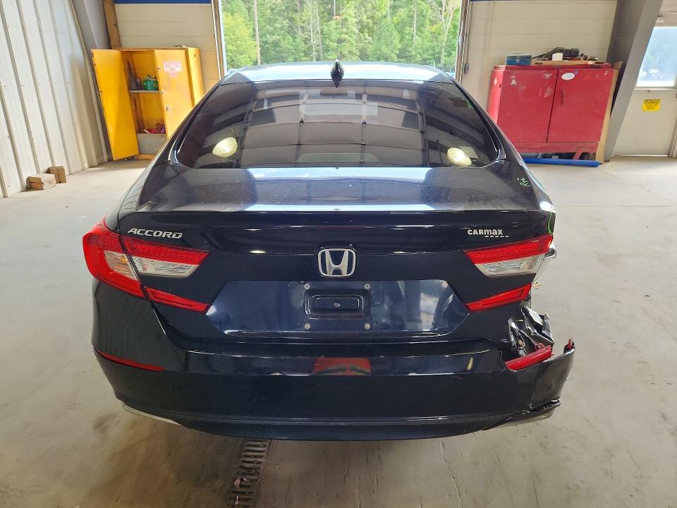 66269046 :رقم المزاد ، 1HGCV1F46JA241072 vin ، 2018 Honda Accord مزاد بيع