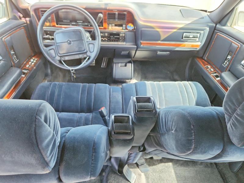 Aukcja sprzedaży 1992 Chrysler Imperial, vin: 1C3XV56L1ND707465, numer aukcji: 64156176