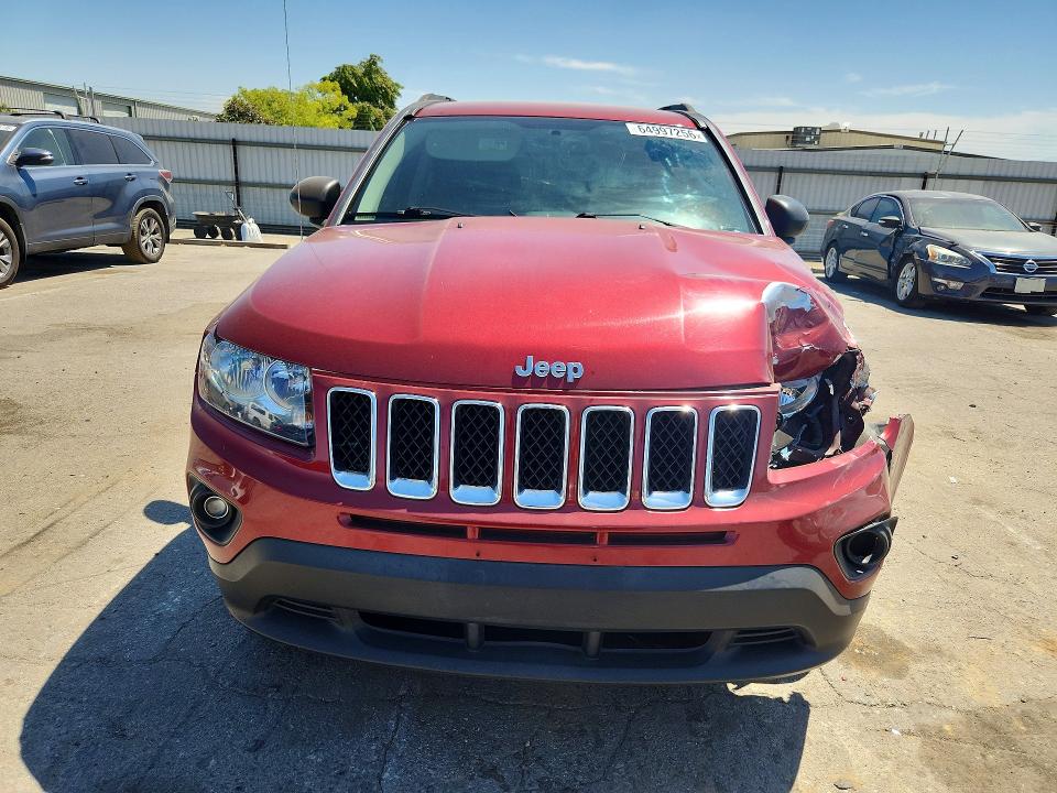 2016 Jeep Compass მანქანა იყიდება აუქციონზე, vin: 1C4NJCBA8GD670411, აუქციონის ნომერი: 64997256