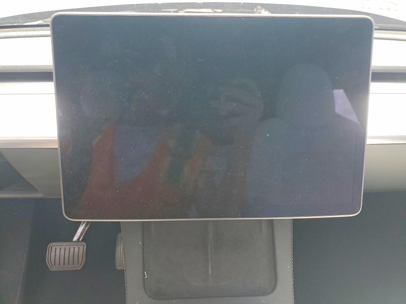 63488696 :رقم المزاد ، 7SAYGAEE9SF230748 vin ، 2025 Tesla Model Y مزاد بيع