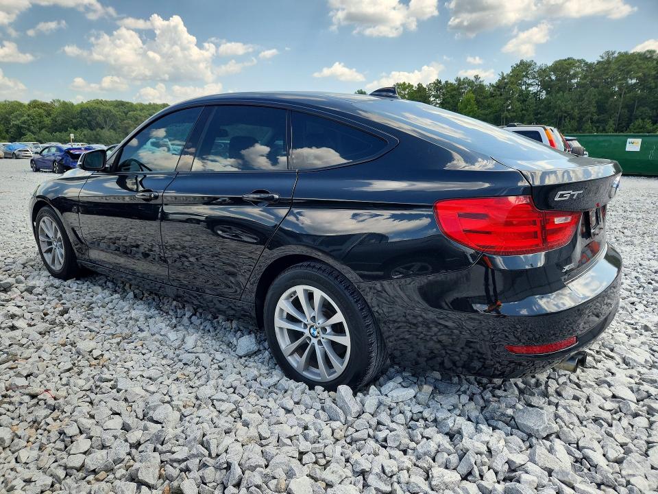 65489836 :رقم المزاد ، WBA8Z5C53FD672162 vin ، 2015 Bmw 328 مزاد بيع