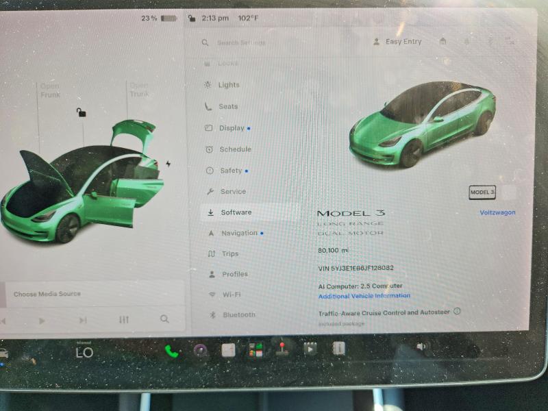 65557026 :رقم المزاد ، 5YJ3E1EB6JF128082 vin ، 2018 Tesla Model 3 مزاد بيع