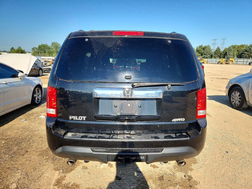 66512686 :رقم المزاد ، 5FNYF4H55FB026788 vin ، 2015 Honda Pilot مزاد بيع