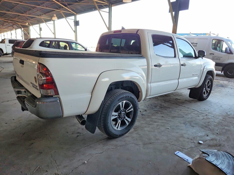 66287316 :رقم المزاد ، 3TMJU4GN9FM183096 vin ، 2015 Toyota Tacoma مزاد بيع