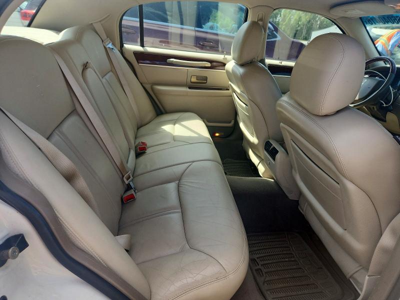 Продаж на аукціоні авто 2005 Lincoln Town Car, vin: 1LNHM82W45Y650719, номер лоту: 66040416