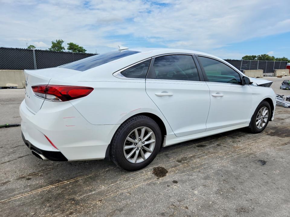 63742376 :رقم المزاد ، 5NPE24AF5JH678659 vin ، 2018 Hyundai Sonata مزاد بيع