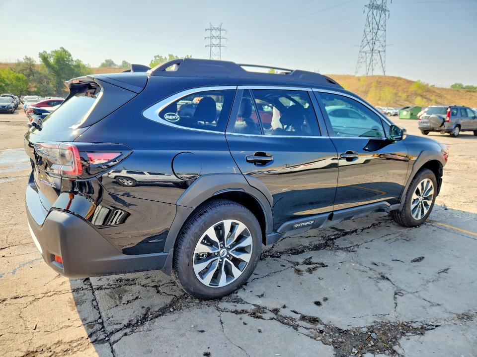 2023 Subaru Outback მანქანა იყიდება აუქციონზე, vin: 4S4BTANC4P3183108, აუქციონის ნომერი: 63243876