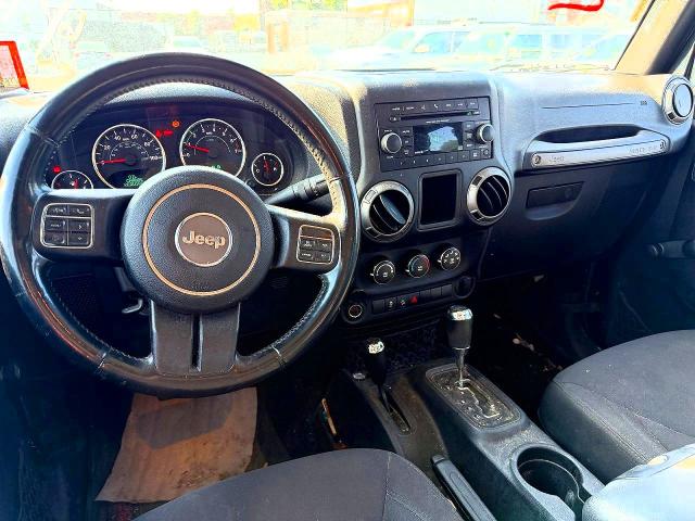 Продажа на аукционе авто 2016 Jeep Wrangler Unlimited, vin: 1C4BJWDG3GL194273, номер лота: 64849706