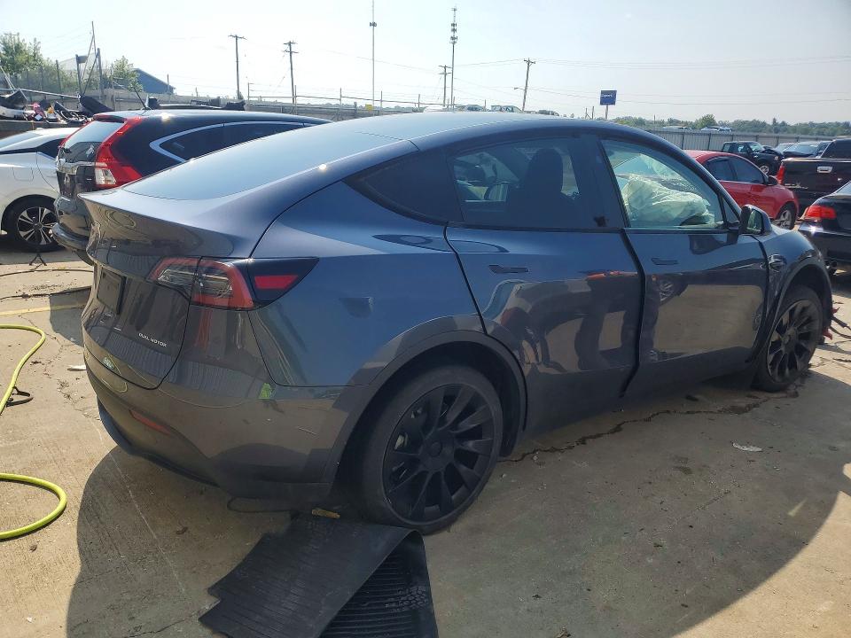 Продаж на аукціоні авто 2023 Tesla Model Y, vin: 7SAYGDEEXPA185793, номер лоту: 64124956