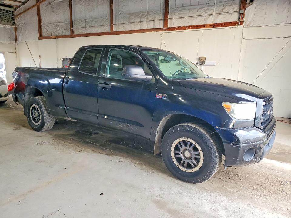 Продажа на аукционе авто 2013 Toyota Tundra, vin: 5TFUY5F15DX288750, номер лота: 64099796
