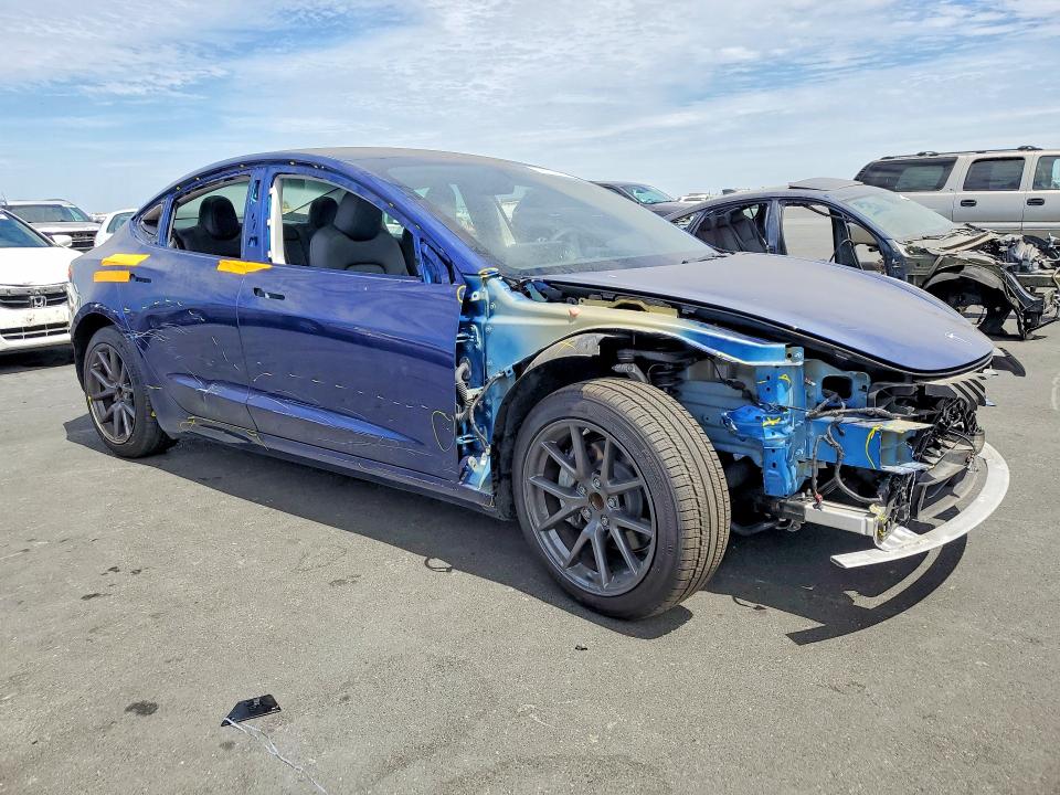 64100126 :رقم المزاد ، 5YJ3E1EA1PF487632 vin ، 2023 Tesla Model 3 مزاد بيع
