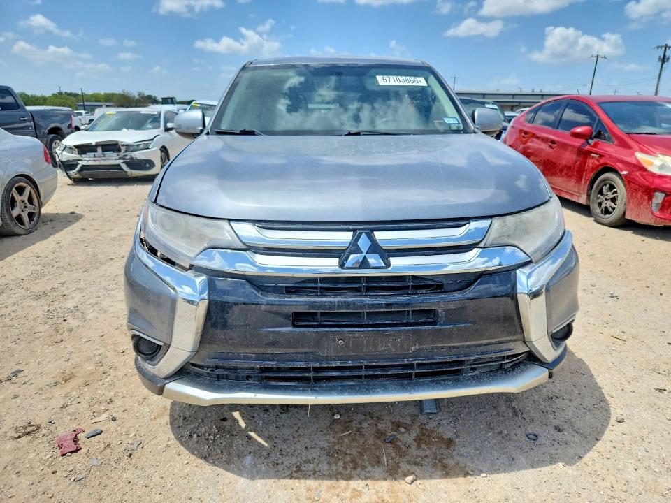 Продажа на аукционе авто 2018 Mitsubishi Outlander, vin: JA4AD2A3XJZ053163, номер лота: 67103866