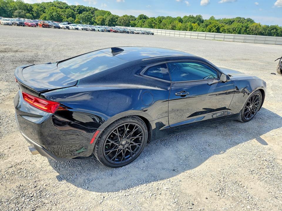65881866 :رقم المزاد ، 1G1FD1RS1H0159137 vin ، 2017 Chevrolet Camaro مزاد بيع