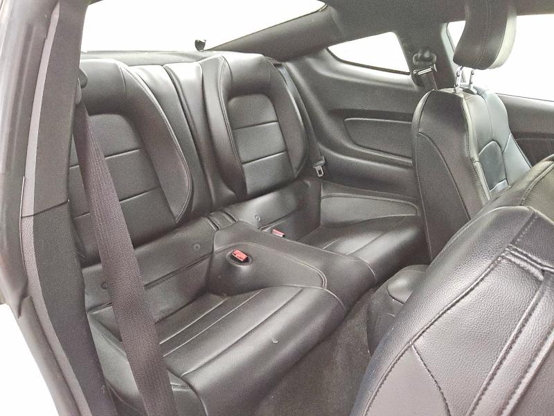 66248666 :رقم المزاد ، 1FA6P8THXH5203262 vin ، 2017 Ford Mustang مزاد بيع