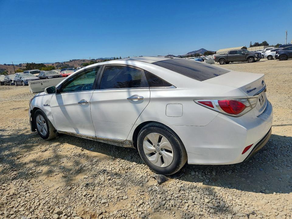 2015 Hyundai Sonata Hybrid მანქანა იყიდება აუქციონზე, vin: KMHEC4A40FA127450, აუქციონის ნომერი: 66469636