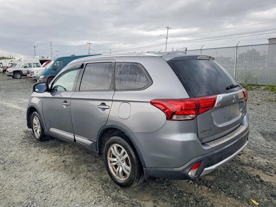 2017 Mitsubishi Outlander მანქანა იყიდება აუქციონზე, vin: JA4JZ3AX1HZ605430, აუქციონის ნომერი: 64294276
