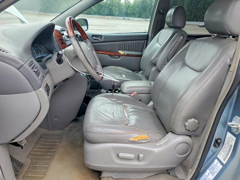 64661796 :رقم المزاد ، 5TDBA22C44S021879 vin ، 2004 Toyota Sienna مزاد بيع