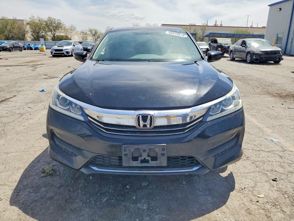 Aukcja sprzedaży 2017 Honda Accord, vin: 1HGCR2F37HA233963, numer aukcji: 66076616