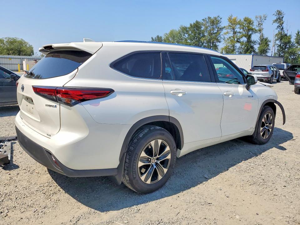 Aukcja sprzedaży 2021 Toyota Highlander, vin: 5TDGBRCH6MS047180, numer aukcji: 65519986