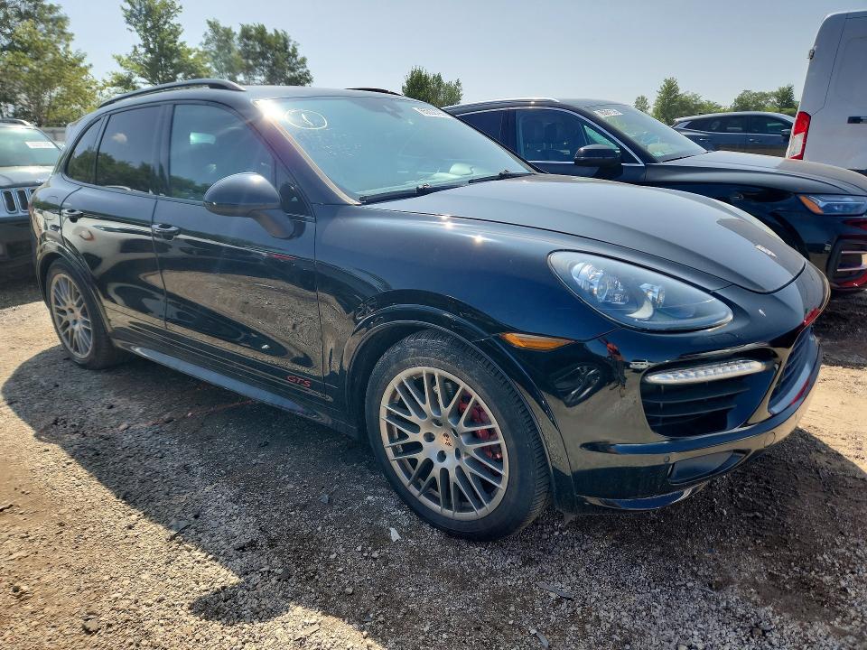 2014 Porsche Cayenne მანქანა იყიდება აუქციონზე, vin: WP1AD2A23ELA73470, აუქციონის ნომერი: 65302796