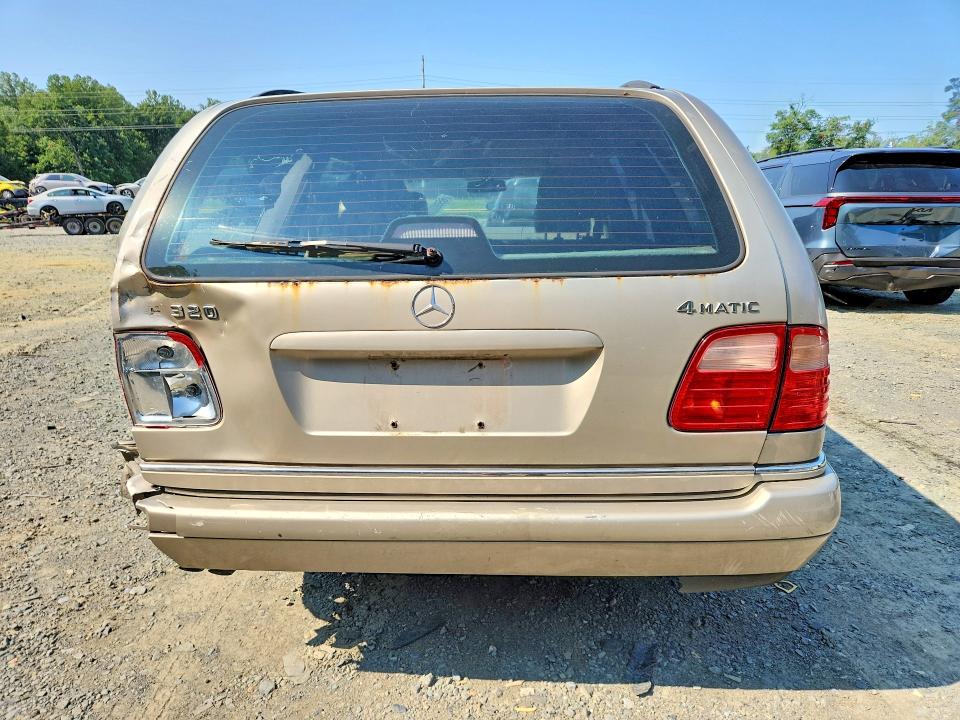 1999 Mercedes-benz E მანქანა იყიდება აუქციონზე, vin: WDBJH82F9XX020924, აუქციონის ნომერი: 65000506