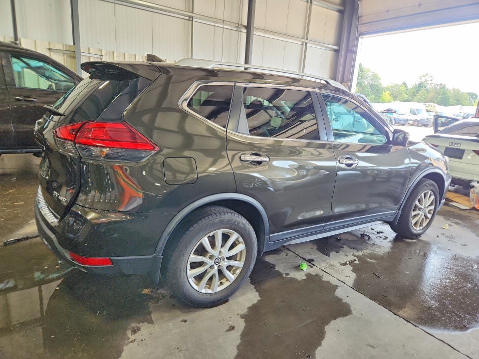 Auction sale of the 2017 Nissan Rogue, vin: KNMAT2MV9HP526899, lot number: 63828846