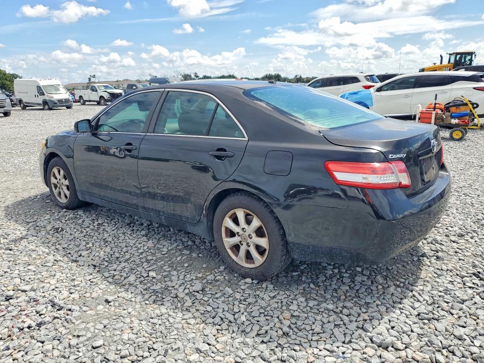 63798806 :رقم المزاد ، 4T1BF3EK8BU176577 vin ، 2011 Toyota Camry مزاد بيع