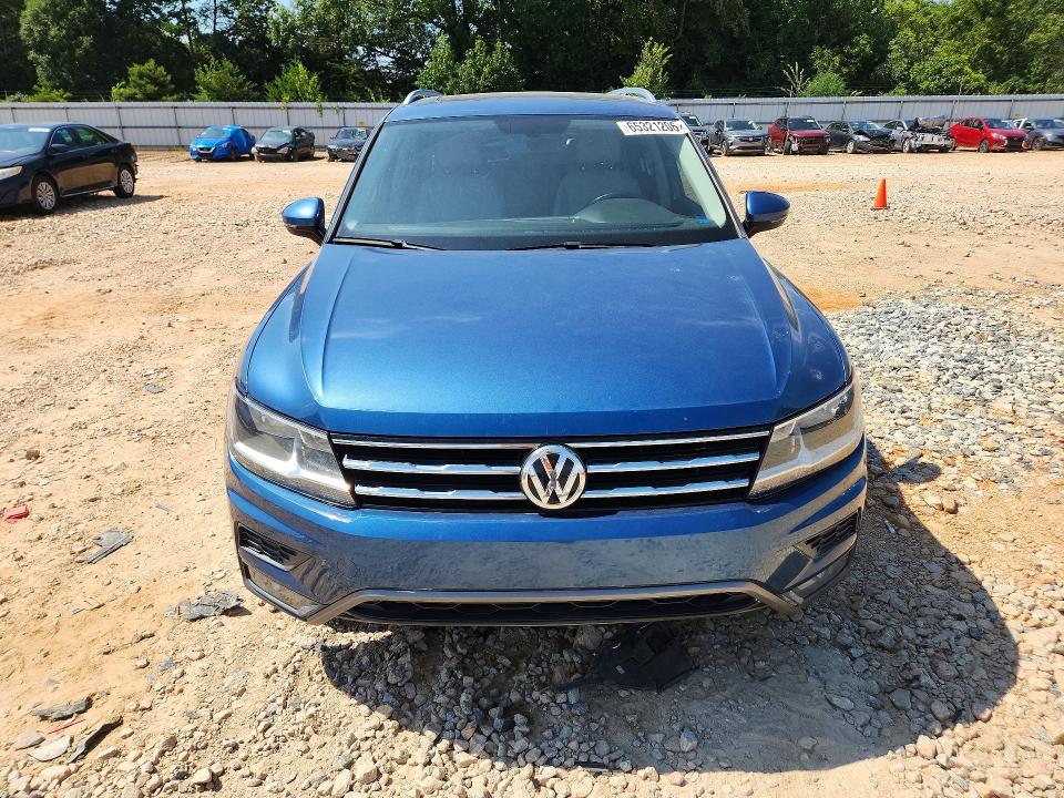 Продаж на аукціоні авто 2018 Volkswagen Tiguan, vin: 3VV2B7AX5JM110985, номер лоту: 65321206