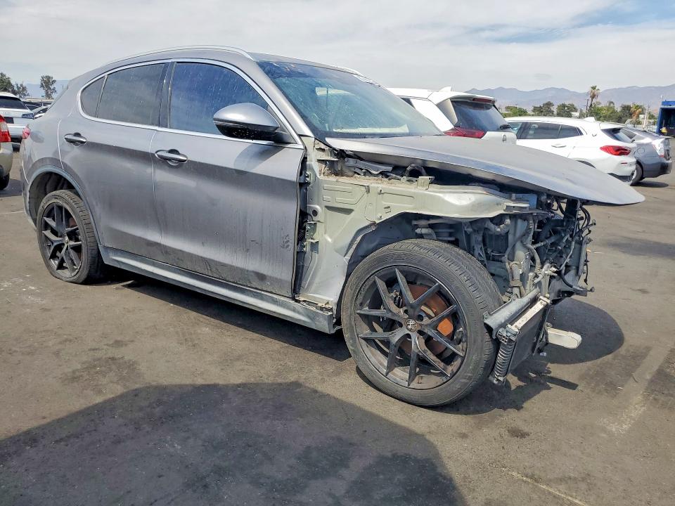 Aukcja sprzedaży 2018 Alfa Romeo Stelvio, vin: ZASFAKBN3J7B59865, numer aukcji: 67163026