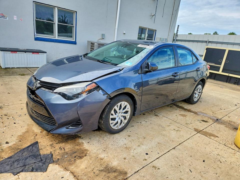 Продажа на аукционе авто 2018 Toyota Corolla, vin: 2T1BURHE0JC093448, номер лота: 66969136