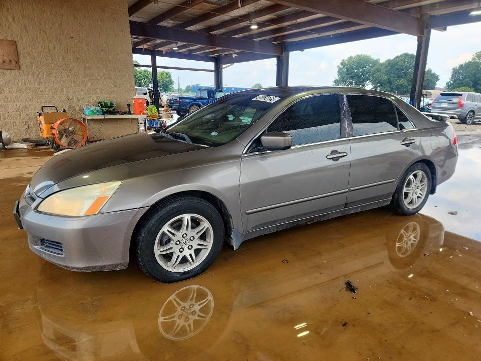 Продажа на аукционе авто 2006 Honda Accord, vin: 1HGCM56766A099270, номер лота: 64053146