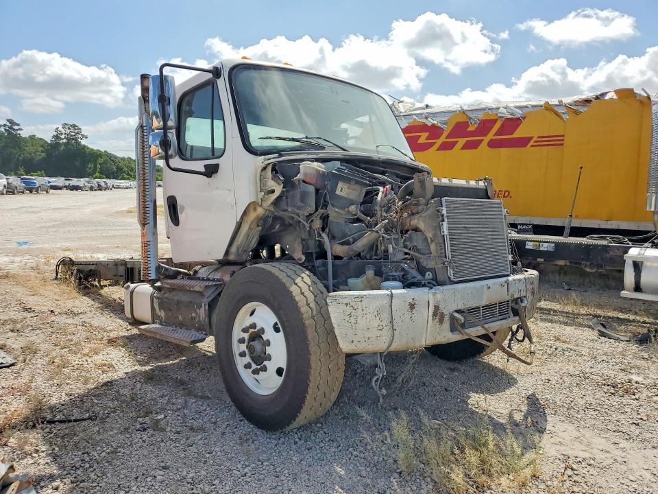 Продаж на аукціоні авто 2013 Freightliner M2, vin: 1FVHCYBS4DHFG8785, номер лоту: 65043136