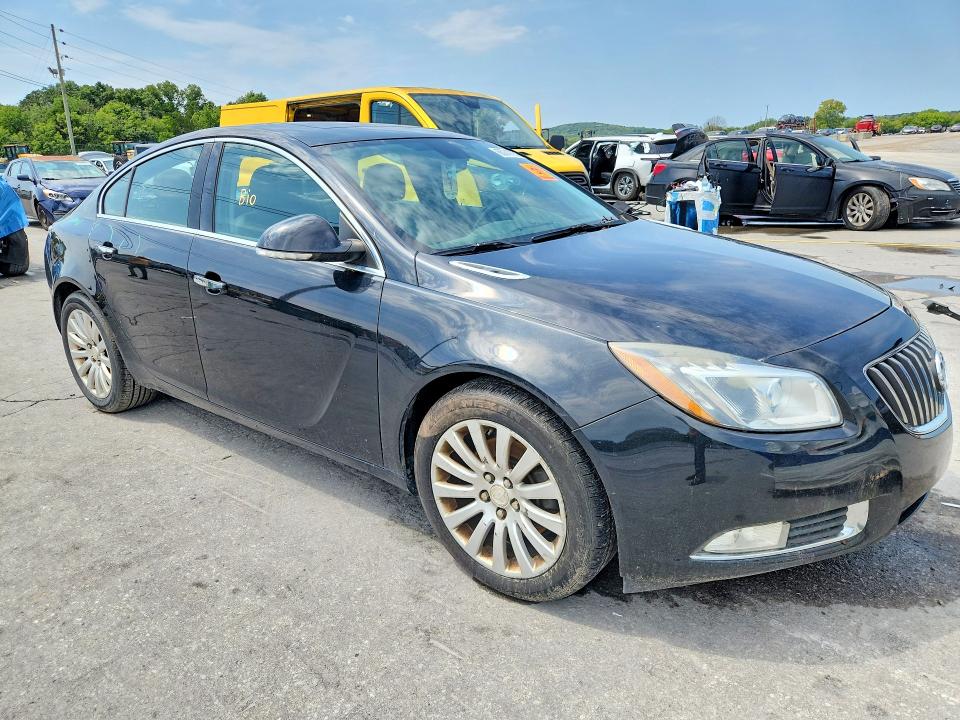 65747236 :رقم المزاد ، 2G4GT5GV4D9219636 vin ، 2013 Buick Regal مزاد بيع