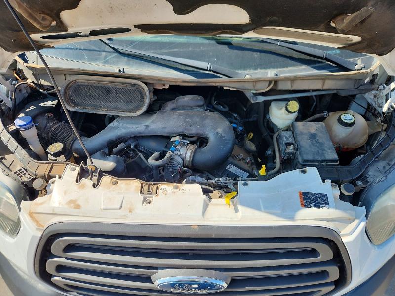 62755046 :رقم المزاد ، 1FTNR2CM1FKA75146 vin ، 2015 Ford Transit مزاد بيع