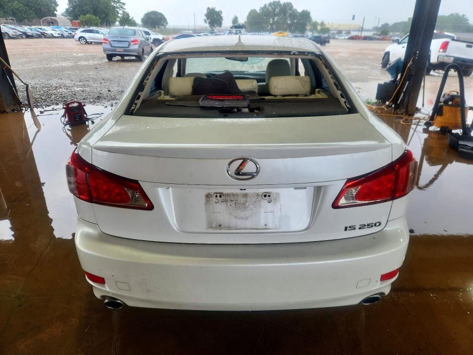 Продаж на аукціоні авто 2011 Lexus Is 250, vin: JTHBF5C22B5151072, номер лоту: 64223386