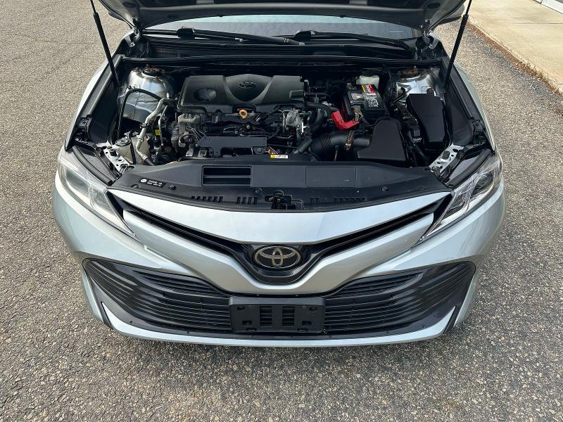 Продаж на аукціоні авто 2018 Toyota Camry, vin: 4T1B11HK5JU584516, номер лоту: 65194946