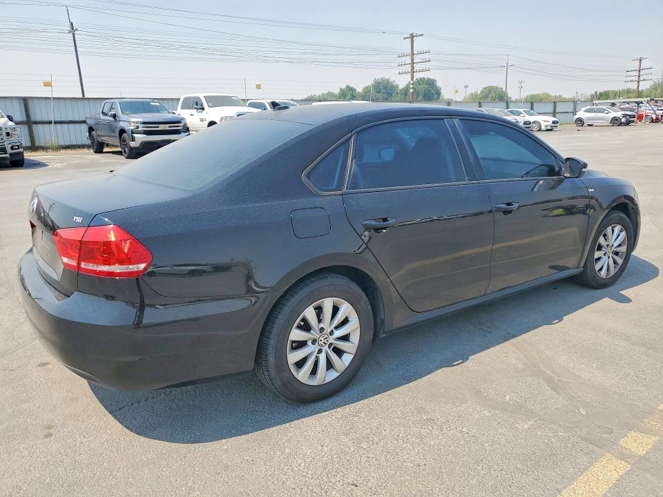 Продажа на аукционе авто 2015 Volkswagen Passat, vin: 1VWAS7A30FC010290, номер лота: 63778756