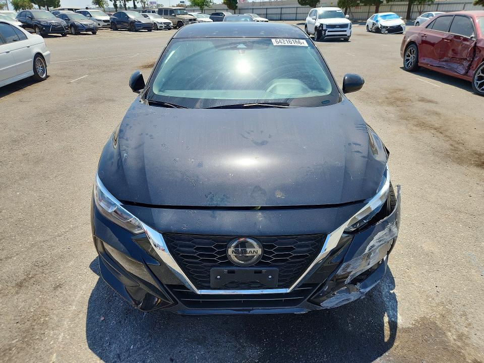 64316166 :رقم المزاد ، 3N1AB8CV3MY323798 vin ، 2022 Nissan Sentra مزاد بيع