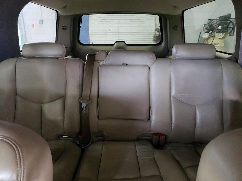 65175846 :رقم المزاد ، 1GKFK16Z05J218011 vin ، 2005 Gmc Yukon Xl مزاد بيع