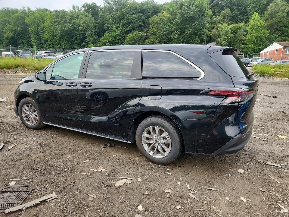 Продаж на аукціоні авто 2026 Toyota Sienna, vin: 5TDKRKEC6TS298262, номер лоту: 65455616