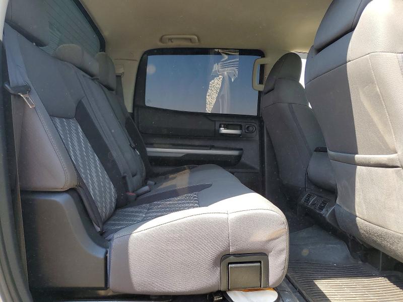 Продаж на аукціоні авто 2019 Toyota Tundra, vin: 5TFDY5F19KX806842, номер лоту: 63600996