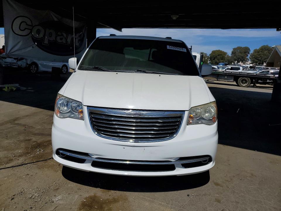 64999426 :رقم المزاد ، 2C4RC1BG1GR220987 vin ، 2016 Chrysler Town & Country مزاد بيع