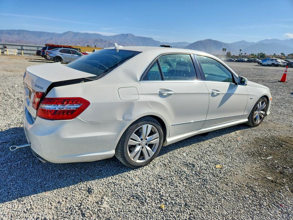 65568066 :رقم المزاد ، WDDHF2EB4BA435162 vin ، 2011 Mercedes-benz E مزاد بيع