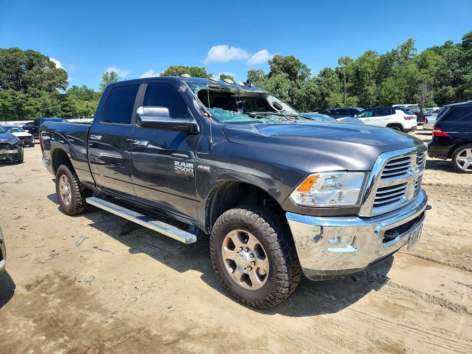 63995196 :رقم المزاد ، 3C6UR5DJ1GG310923 vin ، 2016 Ram 2500 مزاد بيع